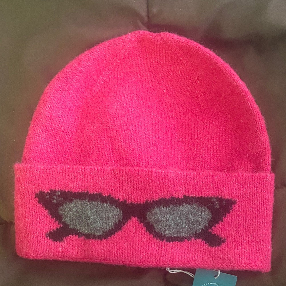 Anthropologie Pink Beanie with Sunglasses Design new with tag